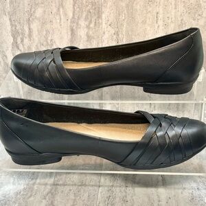 Clarks Collection Black Comfort Leather Woven Slip Ons Flats Sz 9M